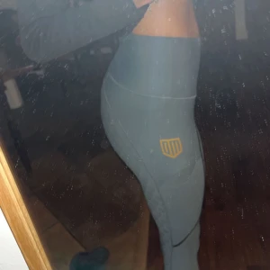 Maya delorez ridbyxor helskodda - Helskodda ridbyxor från maya delorez i storlek xs i nyskick väl omhändertagna, (nypris 799) mitt pris 500) + frakt 