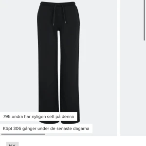 Low joggers  - Säljer mina low joggers då de inte kommer till användning. Nypris 400 säljer för 300💞