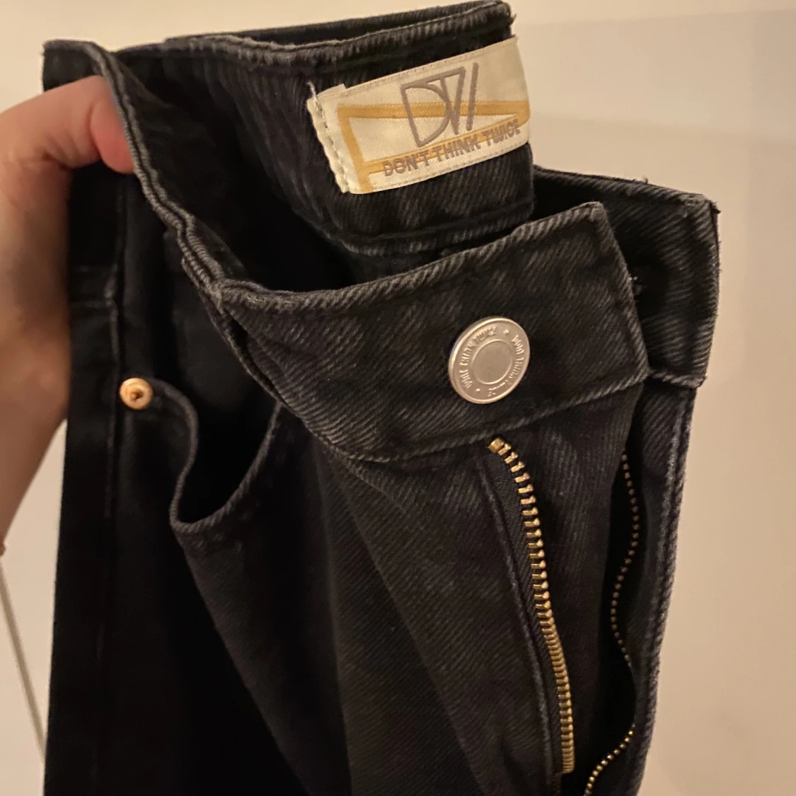 Svarta håliga jeans - 90