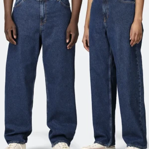 Sweet big skate jeans - Snygga Baggy jeans från sweet sktbs! I modellen ”Sweet big skate jeans”! Perfekt skick knappt använda! Kostar 600 nya! Storlek M. Midja = 92 cm