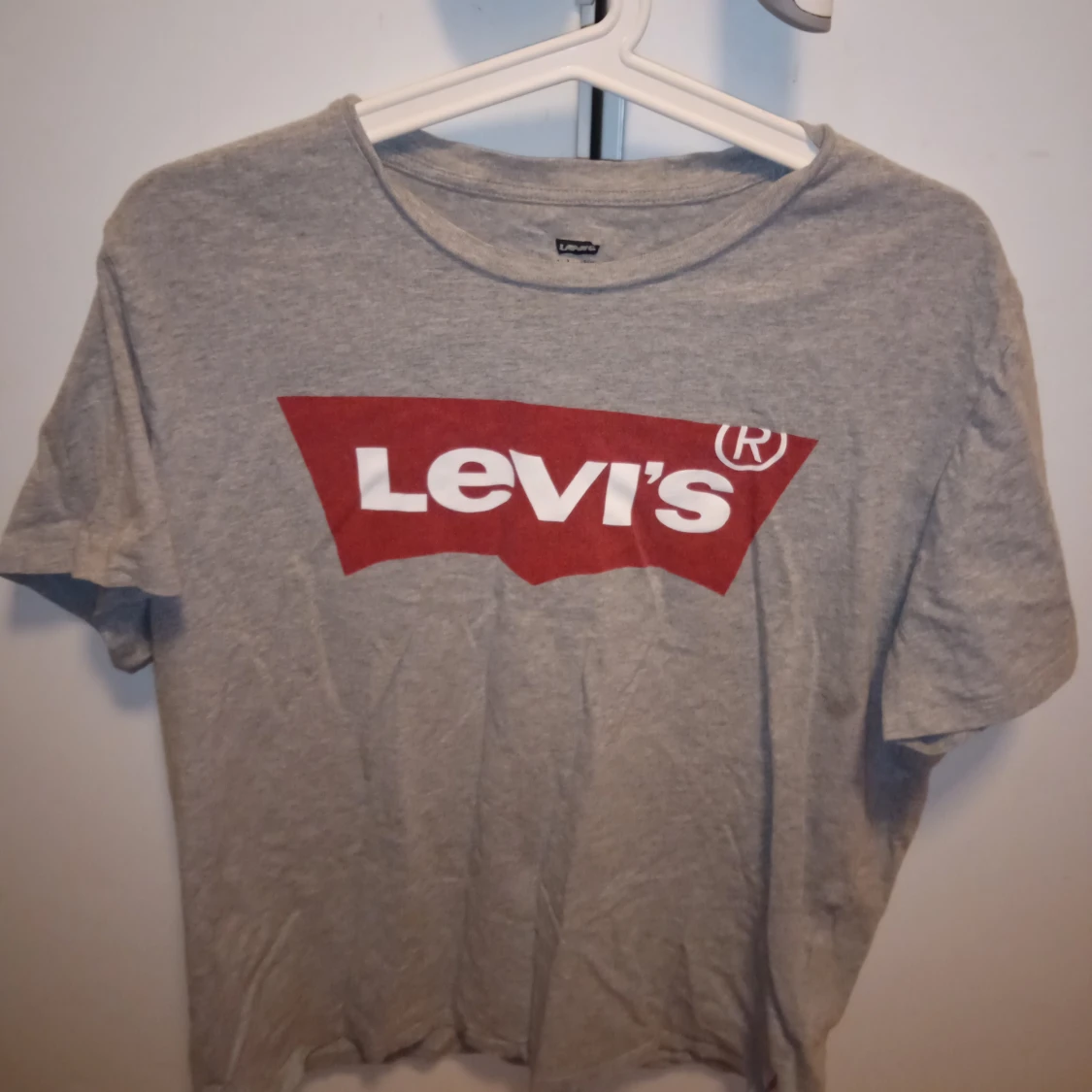 Levis tshirt