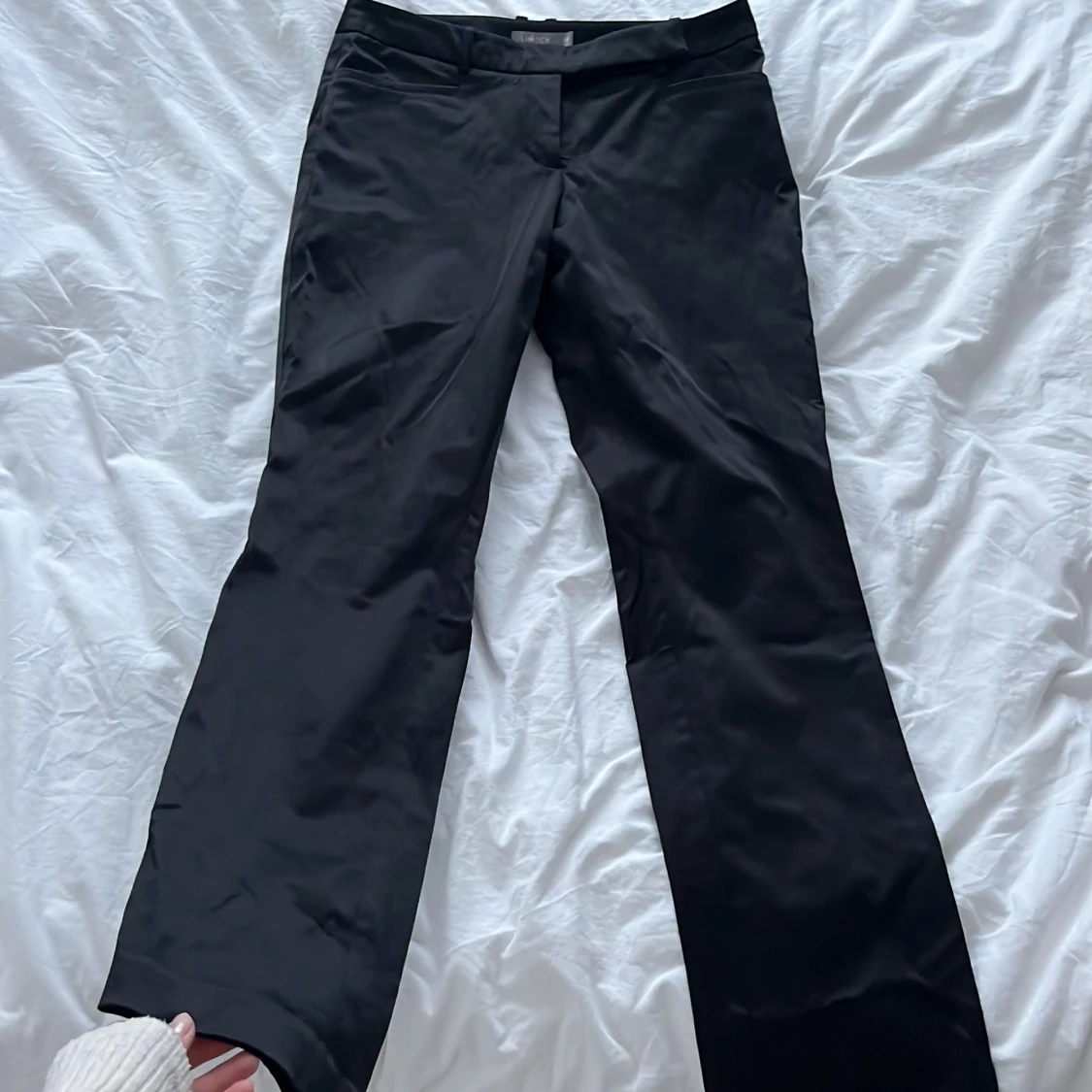 Low waist kostymbyxor