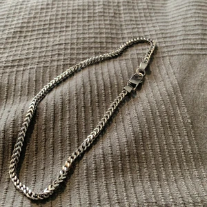 Silver - Snyggt silver halsband