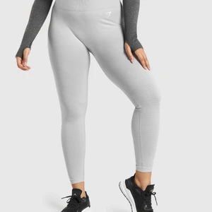 GYMSHARK VITAL SEAMLESS - Säljer nu dessa slutsålda tights från gymshark i modellen ”vital seamless”. !! STORLEK S !!🥰