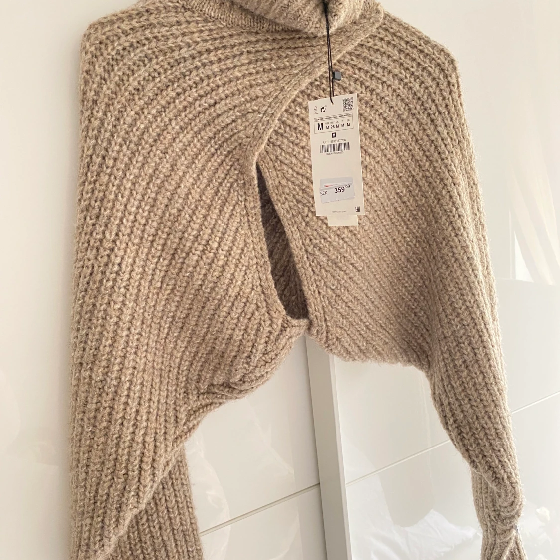 Helt oanvänd on-tröja🤎