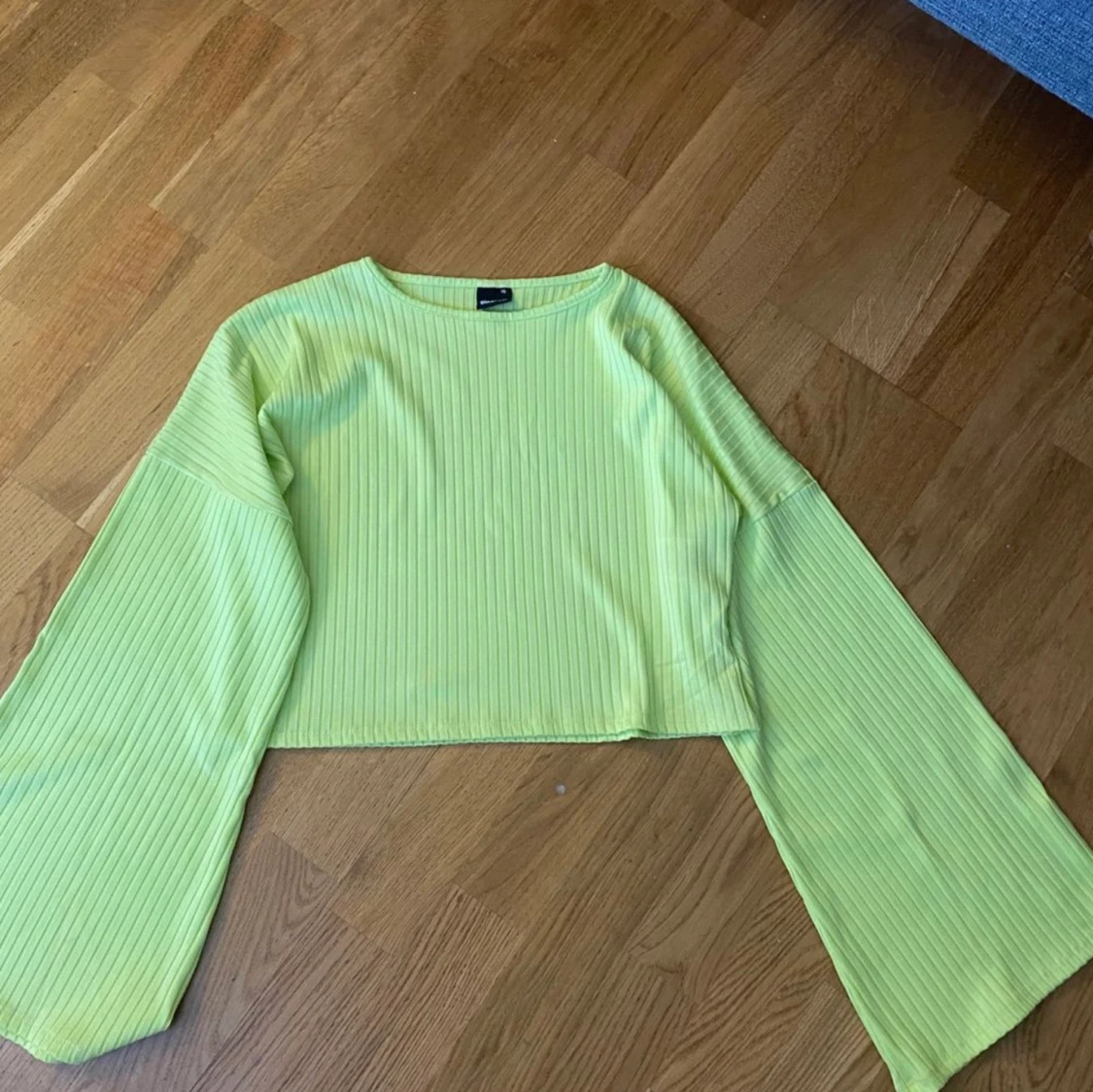 Neon grön långvariga tröja💚 - 90