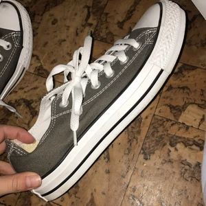 Nya converse st 40,5 men mer som 39 - Säljer nya converse skriv vid intresse 💗Bud