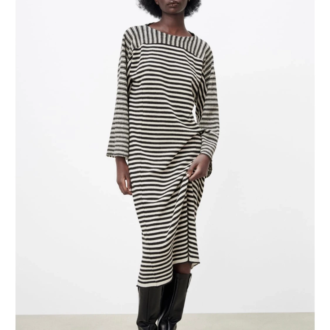 !SÖKER! denna randiga klänningen från Zara