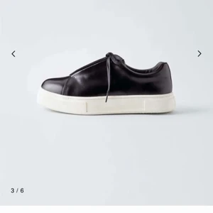 Eytys  - Skit snygga skinn eytys som är använda fåtal gånger! Passar till allt