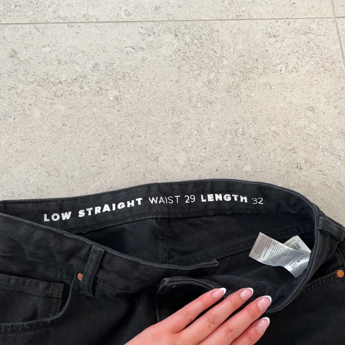 Svarta lågmidjade jeans - 91