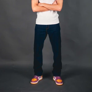 Levis 513 - Sköna levis vintage liknande levis 501, storlek 32/32 o modellen är 175