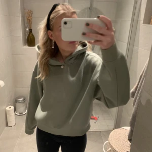 Hoodie - Grön hoodie 
