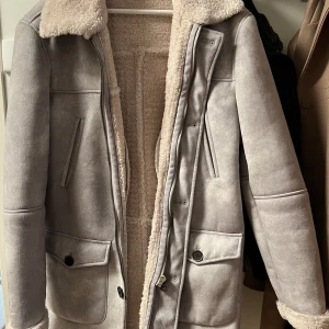 Zara Kappa - Zara kappa inköpt för ett par år sen, använd sparsamt