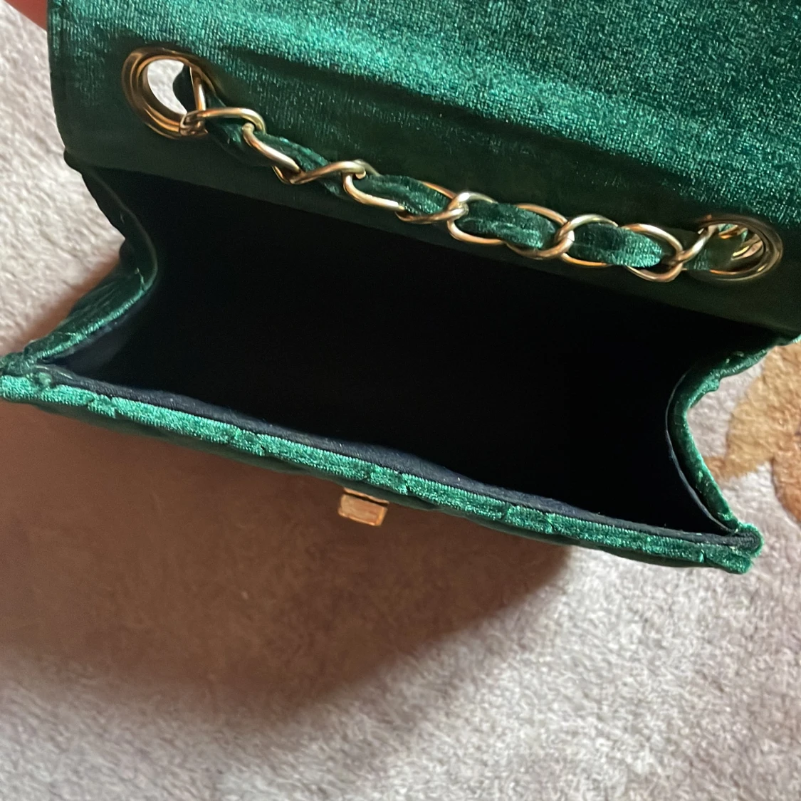 Grön väska - 91