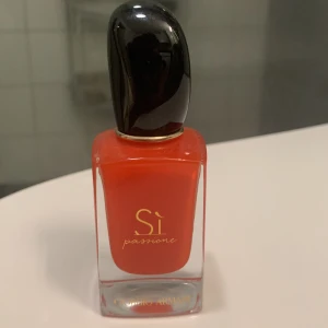 Si parfym helt ny  - Giorgio armani Si parfym 30ml helt ny inte min doft 
