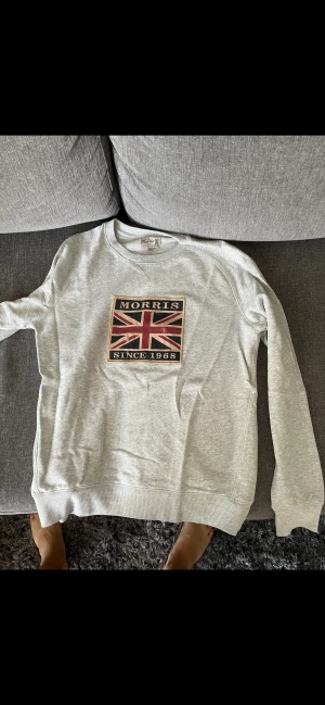 Oanvända märkes kläder  - Oanvända märkes kläder GANT/MORRIS. 200kr styck