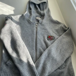 Snygg Zadig&voltaire Sipp Hoodie pris kan diskuteras - Passar inte mig längre pris kan diskuteras 