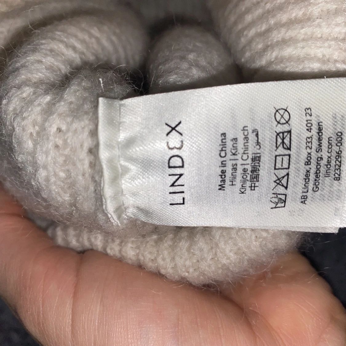 Beige mössa lindex - 90