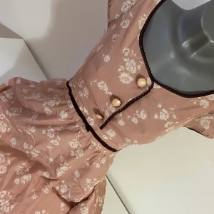 Klänning  - Snygg vintage klänning 🫶🏻