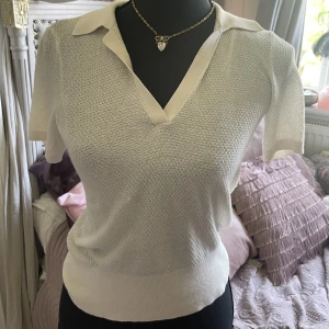 Spets piké  - Spets piké från Stockholm studio i nyskick använd två gånger i storlek xs 💕