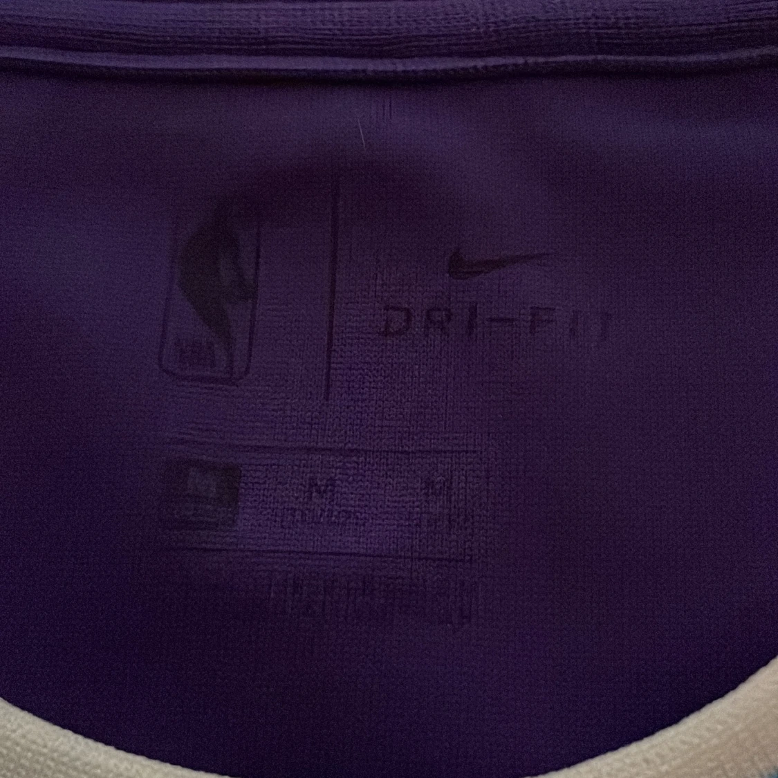 LeBron James Jersy - 91