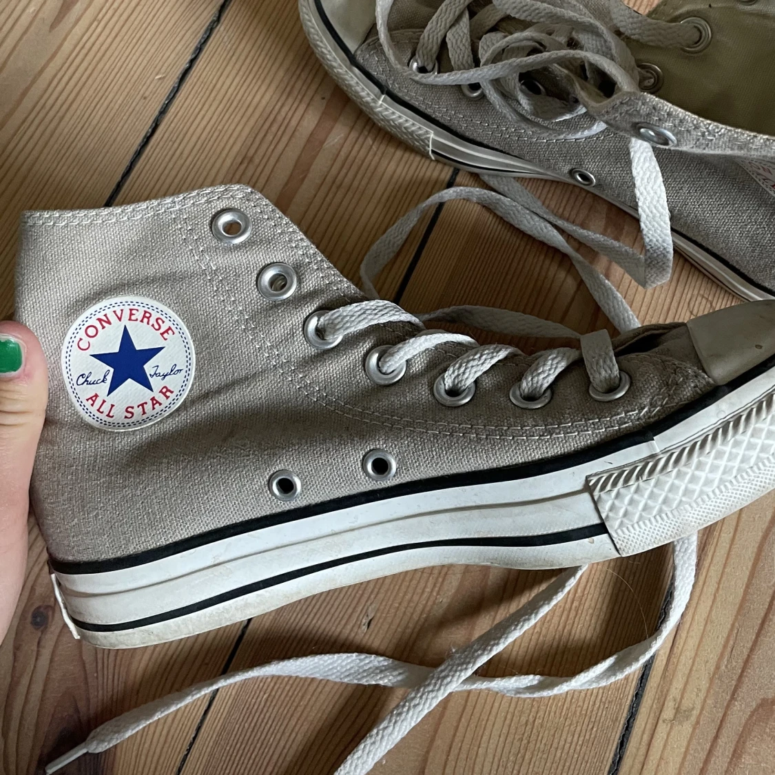 Converse