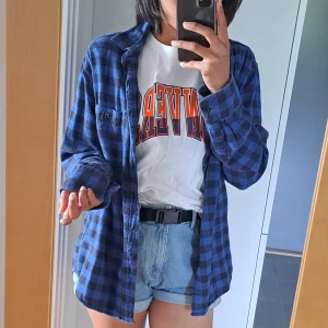 Flannels uniqlo shirt - Very good condition 