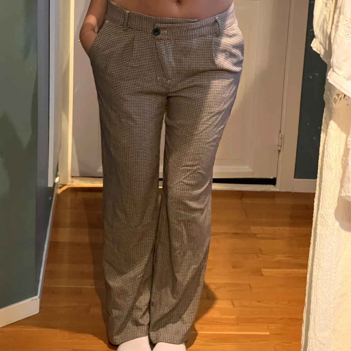 Snygga rutiga kostymbyxor  - 90