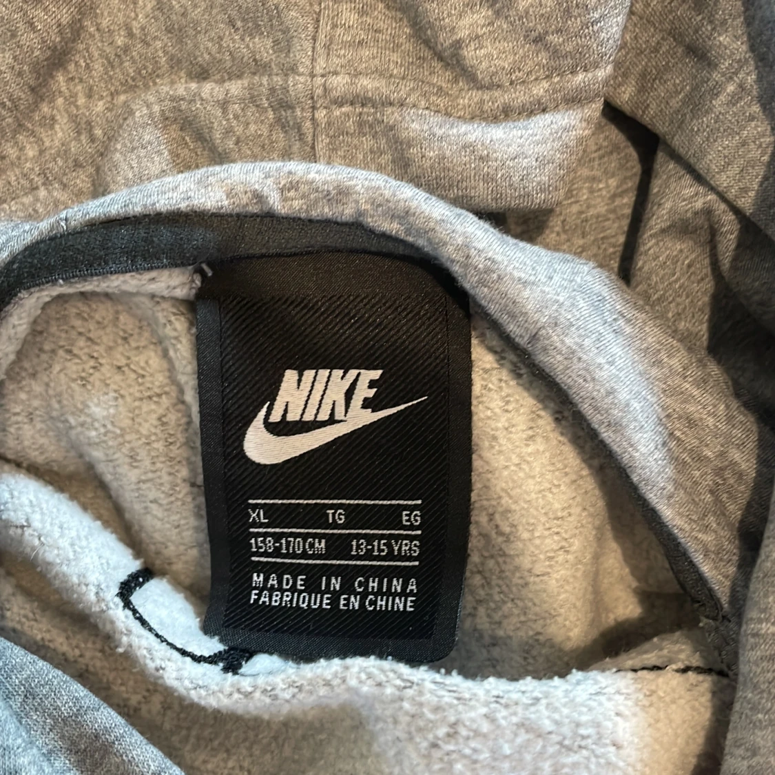 Nike hoodie - 90