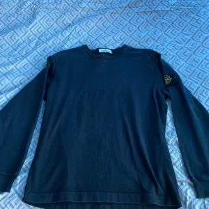 Stoneisland - Cond 8/10 Storlek L Inte jätte använd och väldigt bra skick.
