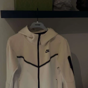 Nike tech fleece - Storlek xs/s bra skick 10/10