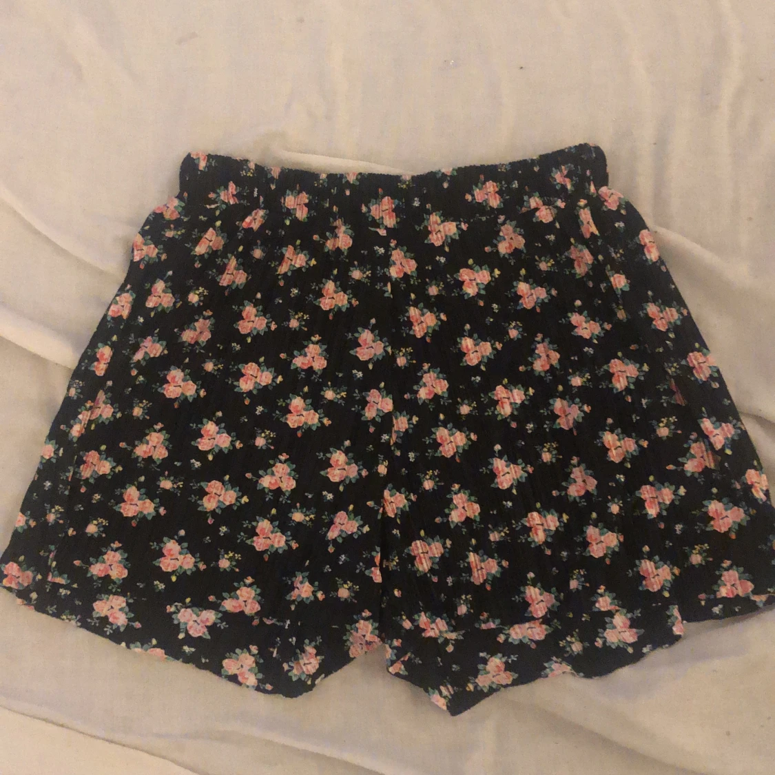 Blommiga shorts 