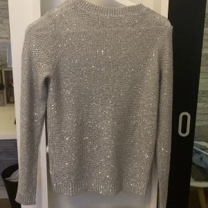 Tröja - En tröja från Vero Moda i storlek S