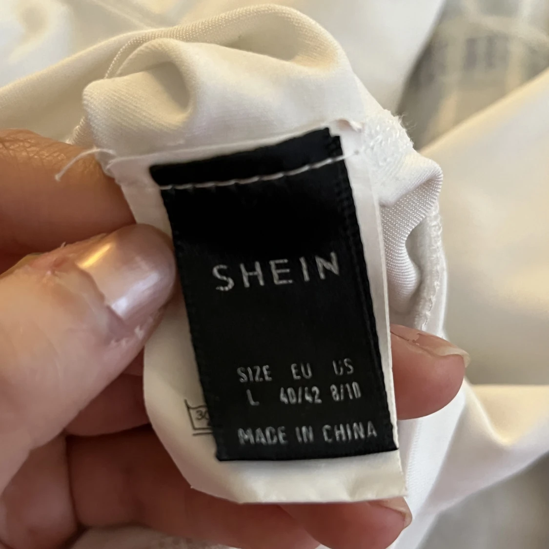 vit zipup från shein  - 90