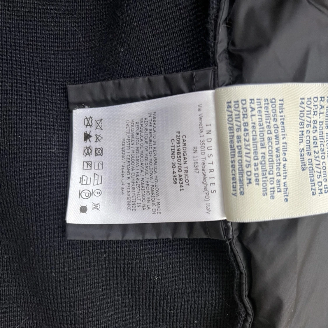 Moncler Cardigan  - 91