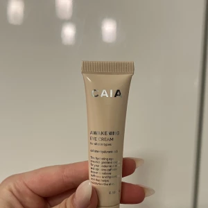 Ögonkräm - Aldrig använd från caia nypris 295kr 