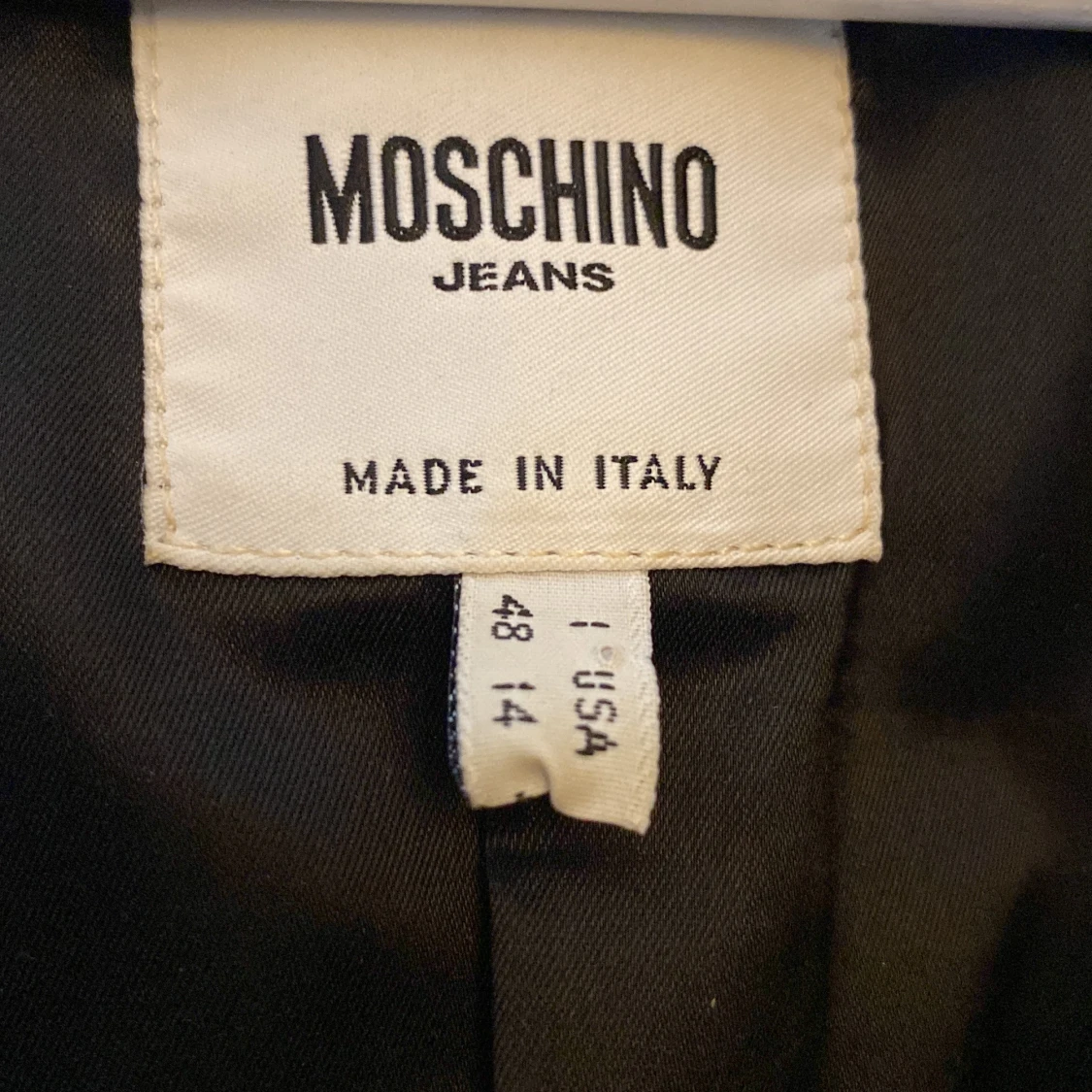 Jacka från moschino  - 91