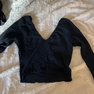 Tröka - Tröja från shein, jättefin och i fint skick☺️