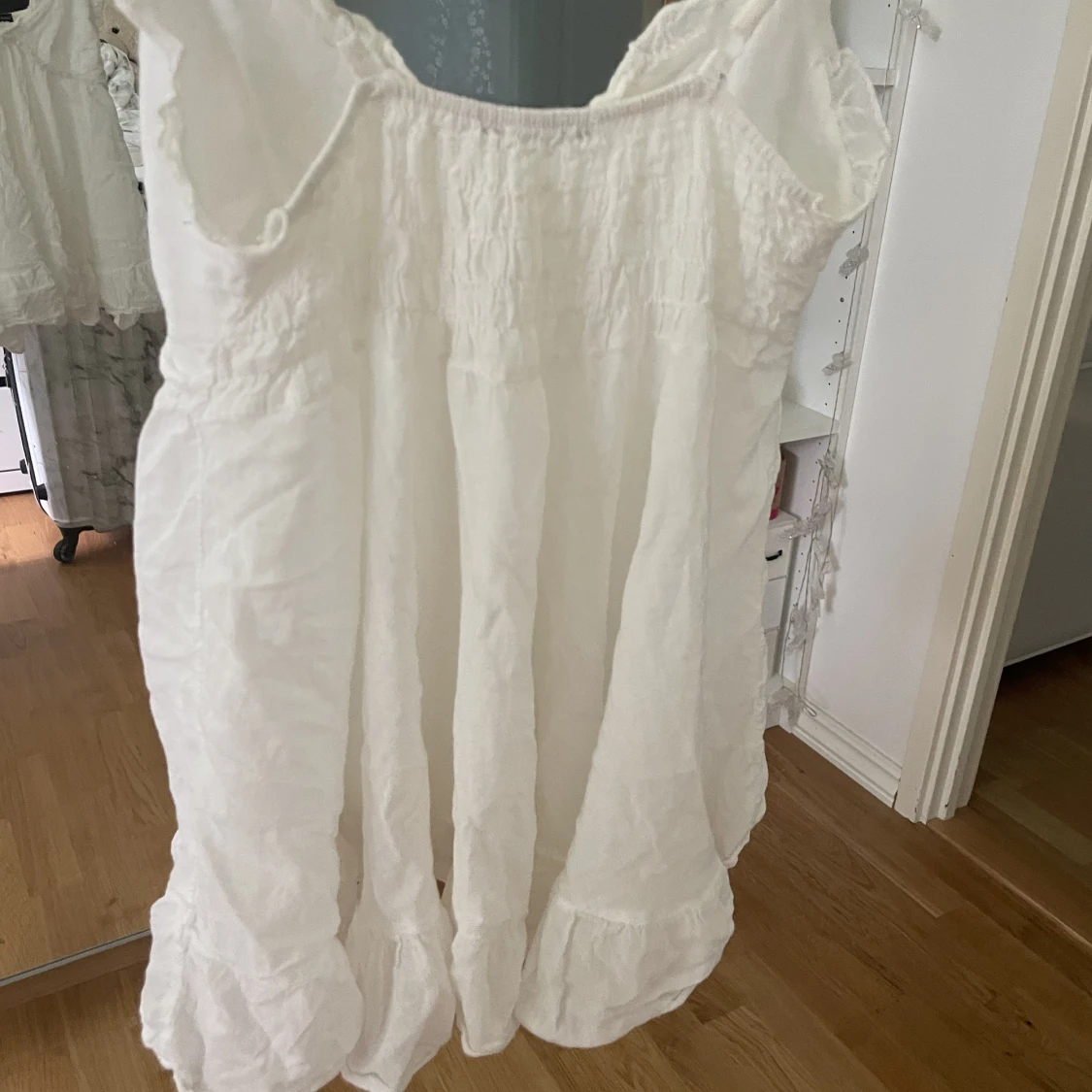 Linne med volang - 91