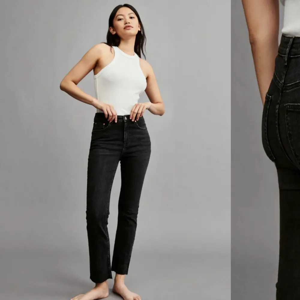 Svarta kick flare jeans från Gina i storlek 32✨Nyskick.  Nypris 499 kr 🌸Man får gärna köpa flera plagg från olika annonser samtidigt och behöver då bara betala en frakt. Jeans & Byxor.