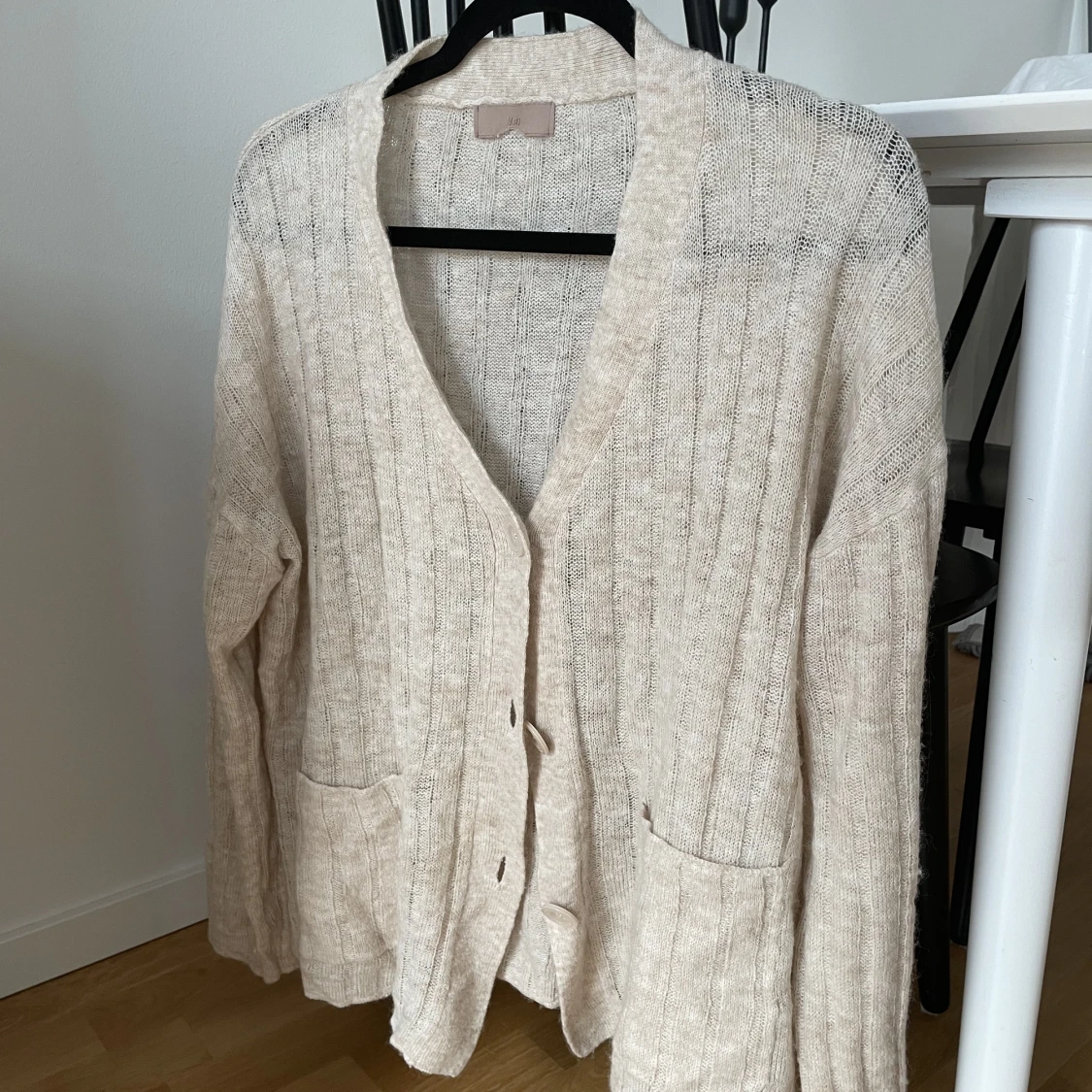 H&M Stickad kofta - 90