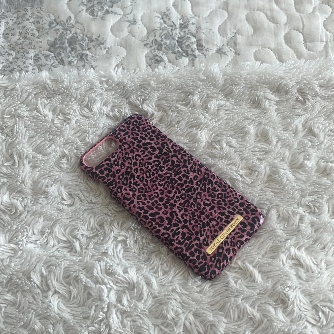 Ideal of sweden skal - 90