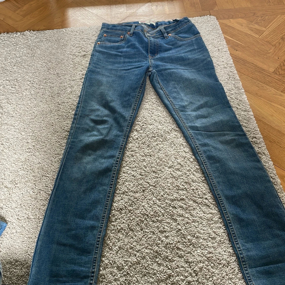 Levis jeans  - 90
