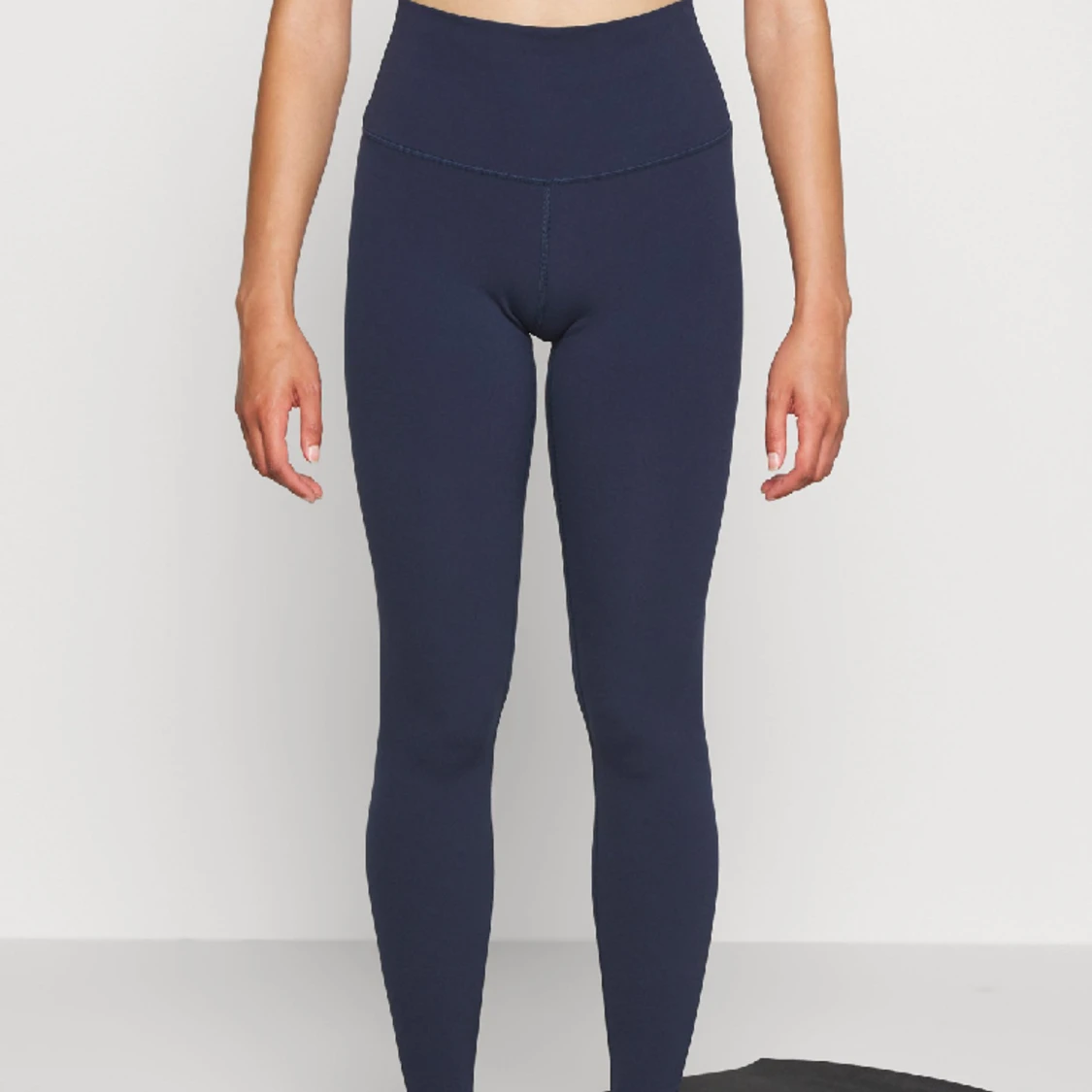 Lululemon tights - 90