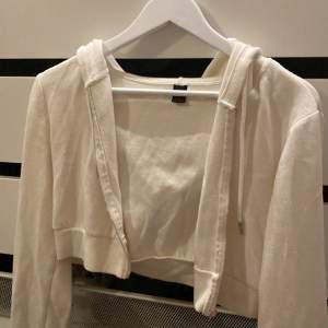 Croppad zip hoodie i vitt, från shein
