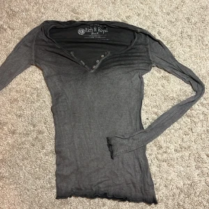 Söt topp - Söt topp ❣️ lite genomskinlig 