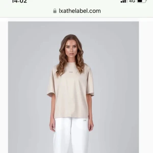 LxA t shirt  - Beige LxA T-shirt 💘