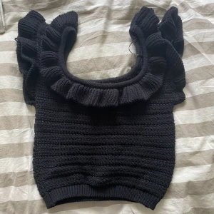 Topp - Fin stickar topp som är perfekt till sommaren ❣️