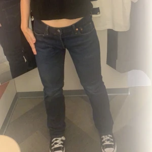 Levi’s jeans - Mörkblå jenans från Levi’s