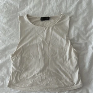 Linne - Vitt linne i mjukt tyg! 